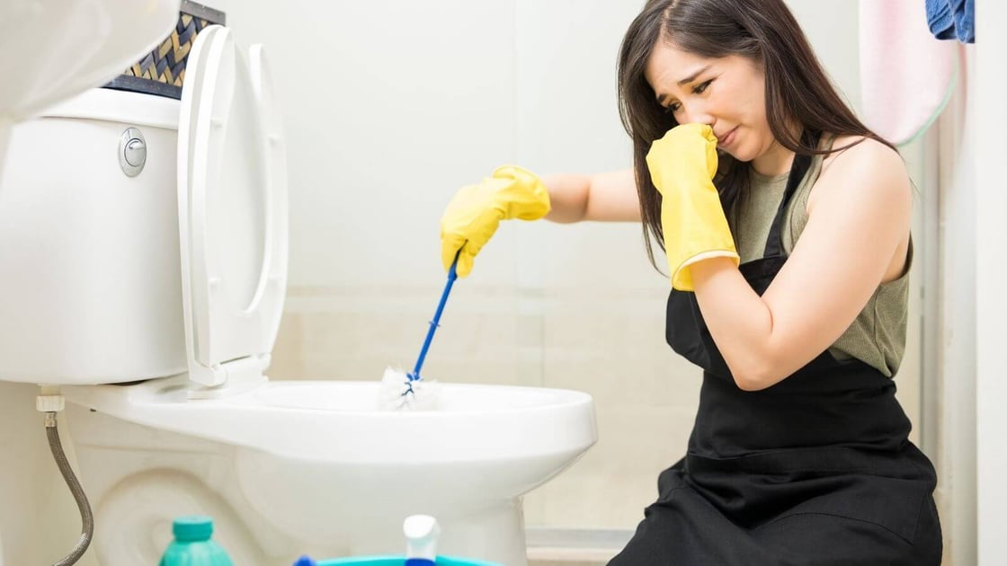 When Is It Time To Call A Plumber For A Clogged Toilet